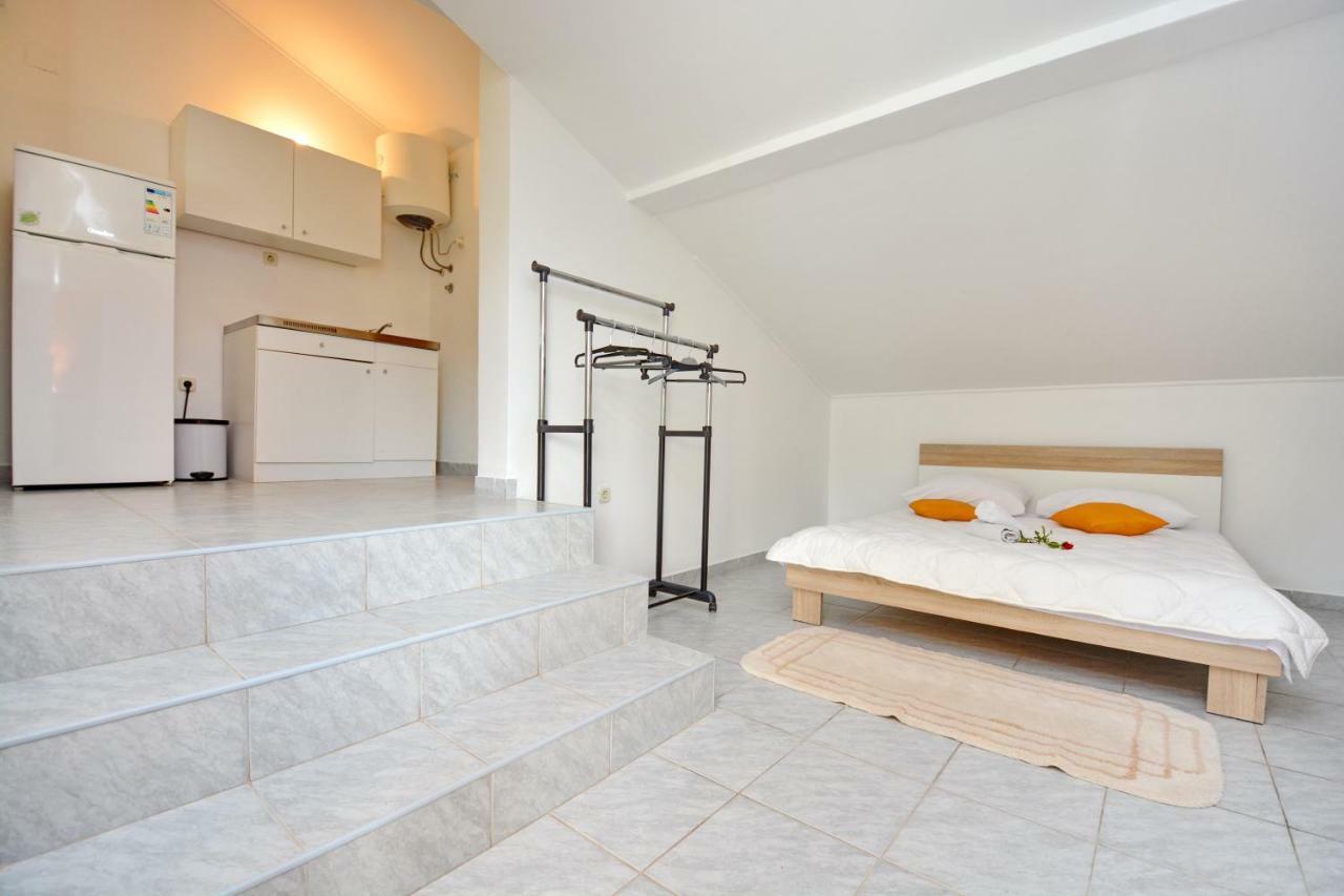 Apartmani Maca Sikovo Екстер'єр фото