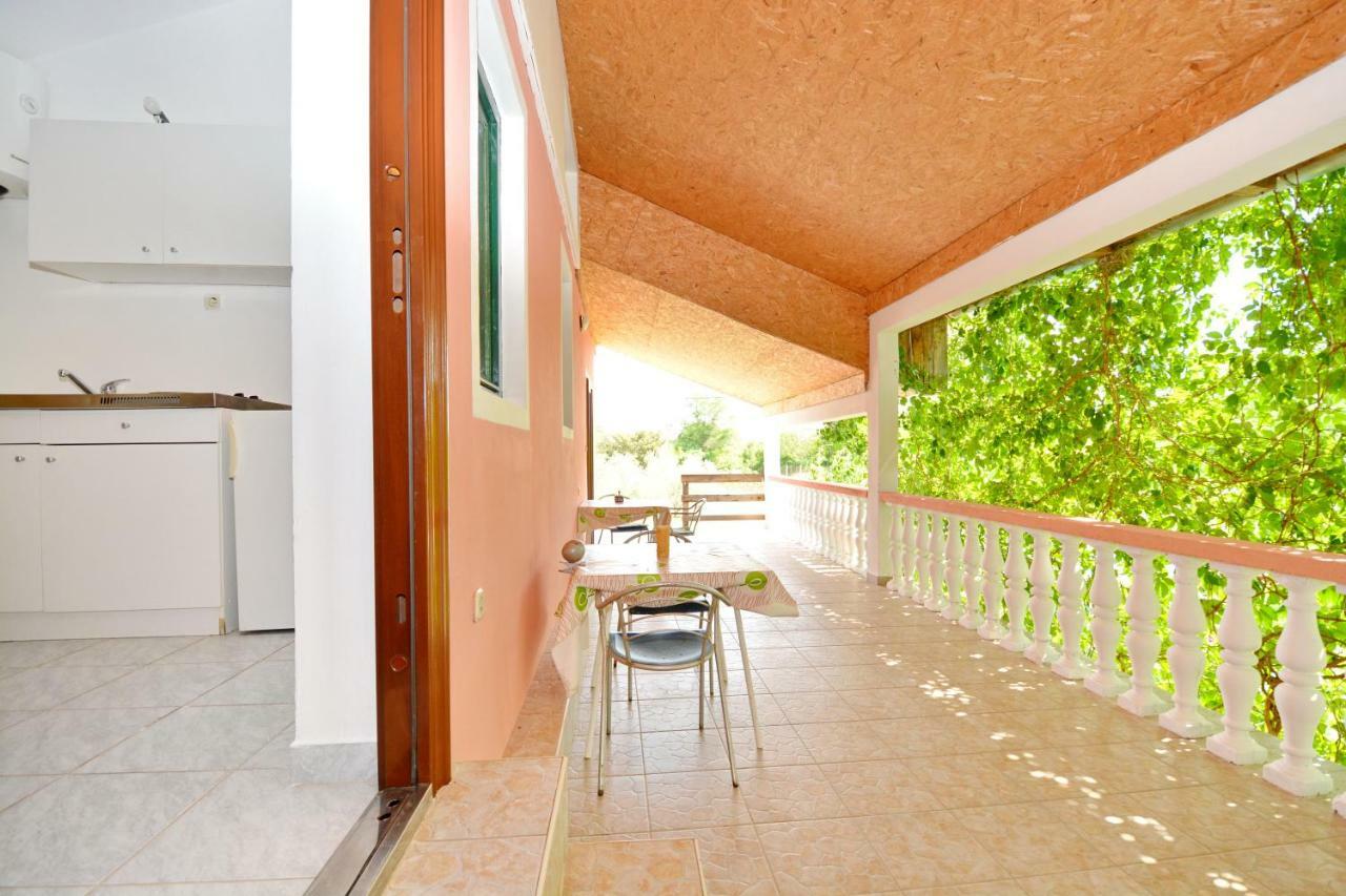 Apartmani Maca Sikovo Екстер'єр фото